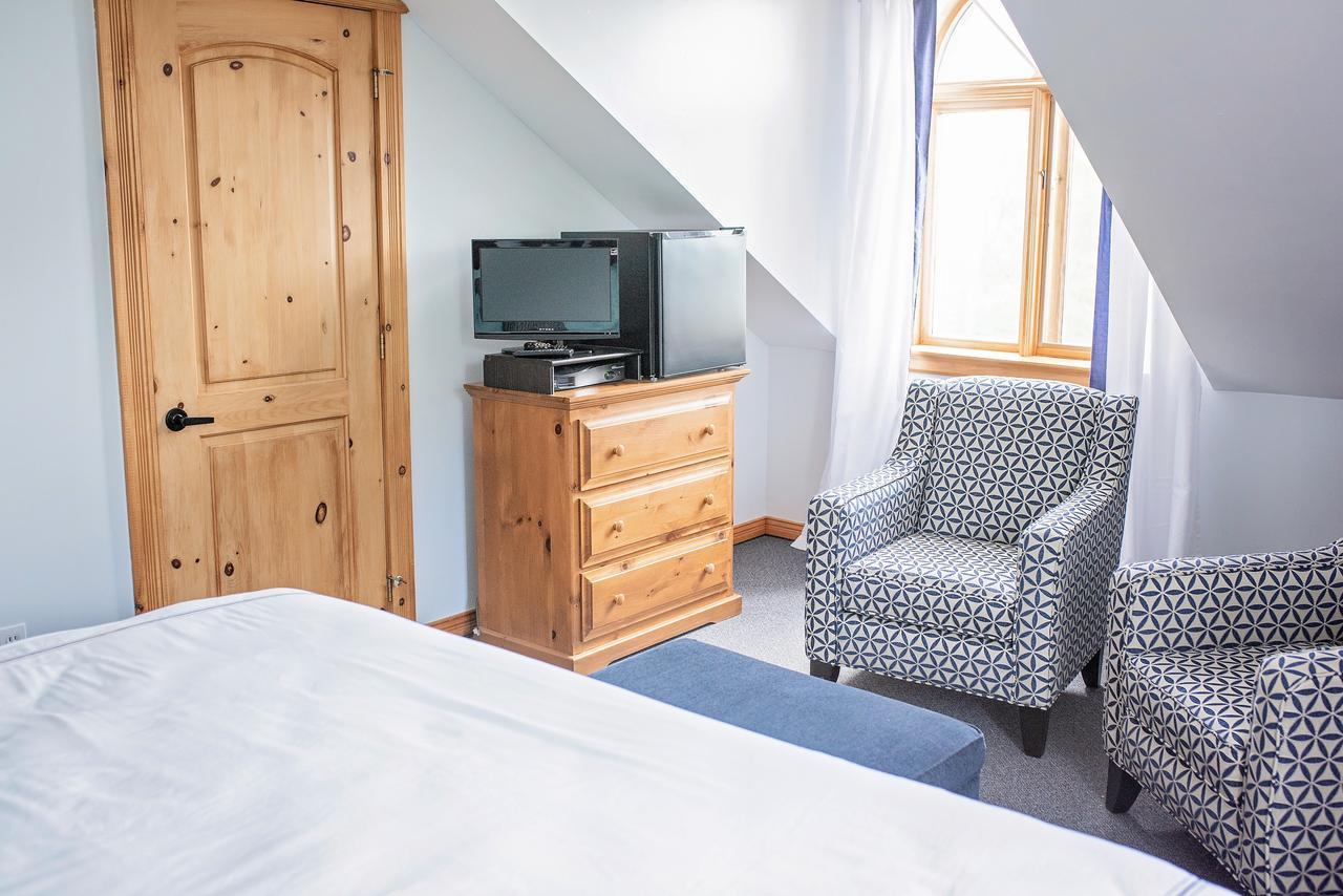 Rock Hill Bed & Breakfast Sharbot Lake Buitenkant foto